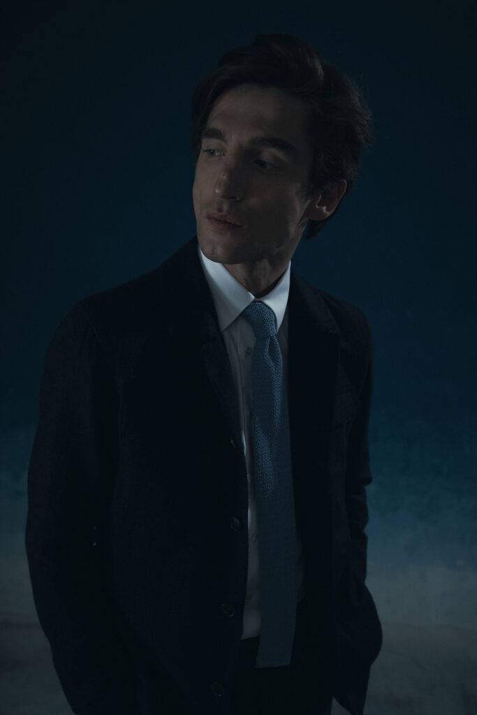 Utility Jacket in schwarz-blauer Alpaka-Leinenmischung mit Selvedge Jeans — Monokel Berlin