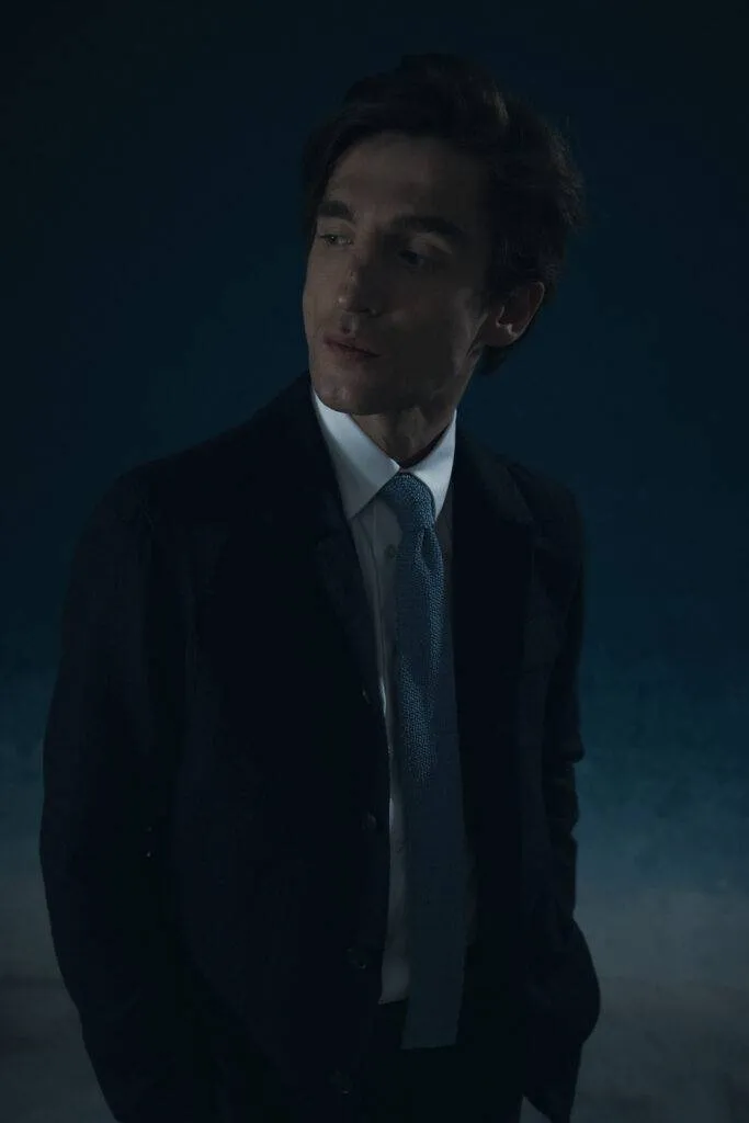 Utility Jacket in schwarz-blauer Alpaka-Leinenmischung mit Selvedge Jeans — Monokel Berlin