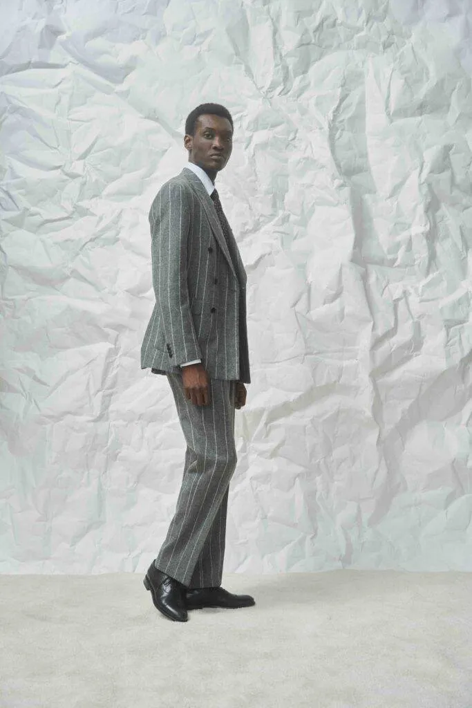 Ferla Alpaca wide charcoal chalk stripe Maßanzug — Monokel Berlin