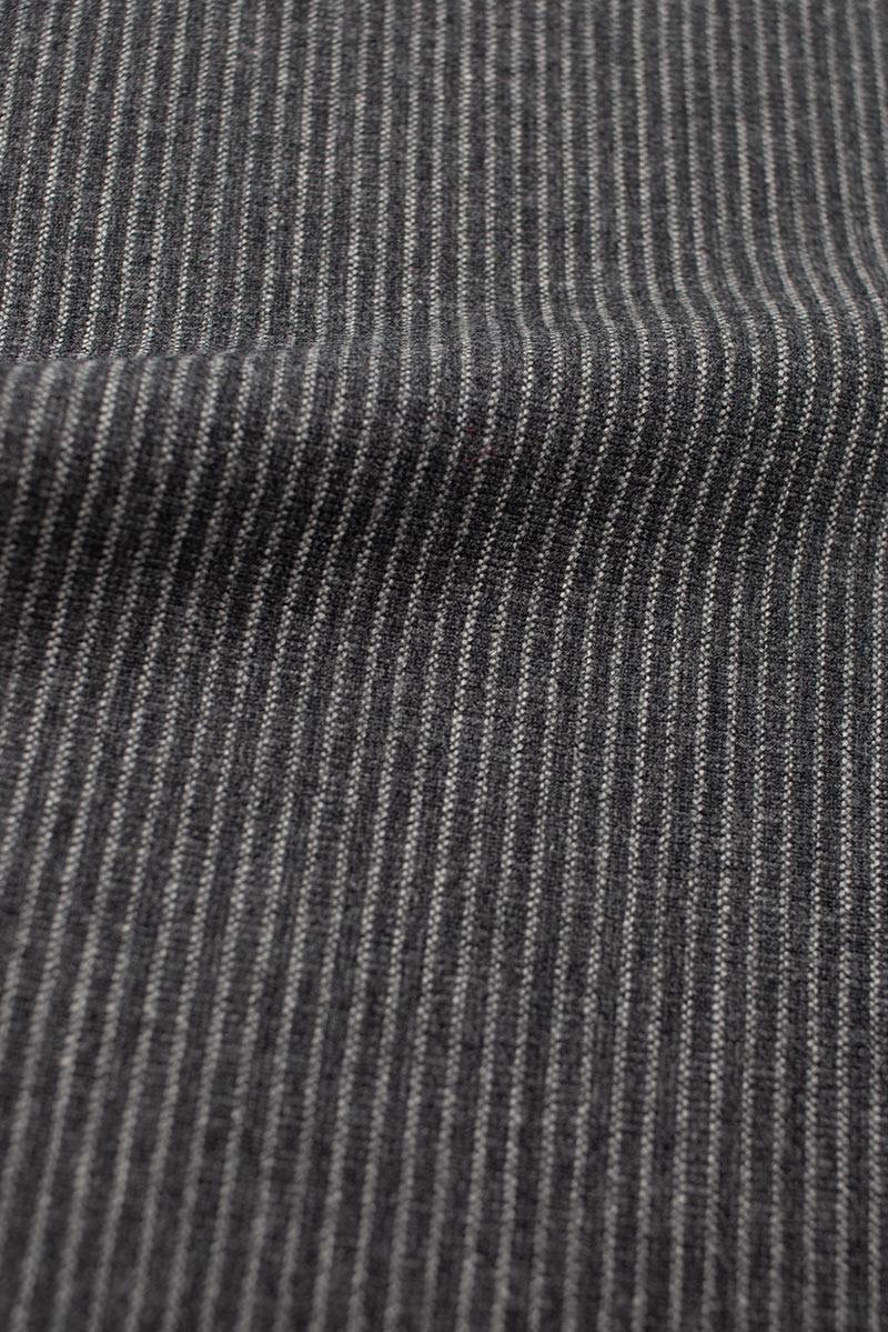 Grauer Nadelstreifen Flanell Stoff