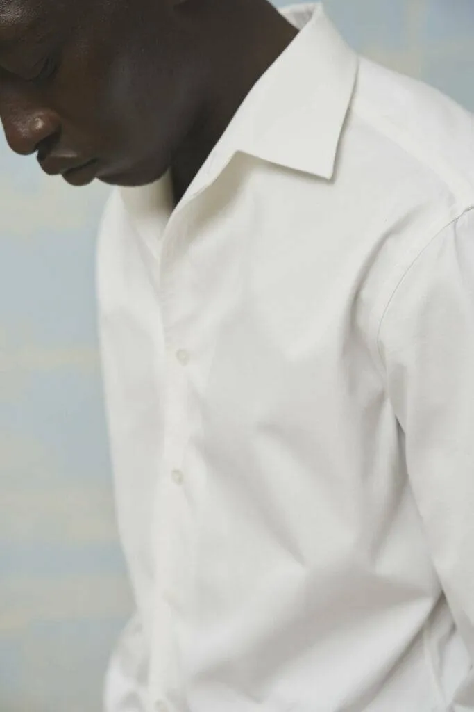 Blau-weißer Seersucker Zweireiher Anzug — Monokel Berlin