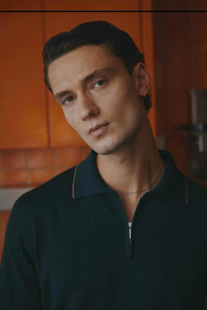 Bottle Green Mass-Polo mit Reißverschluss — Monokel Berlin