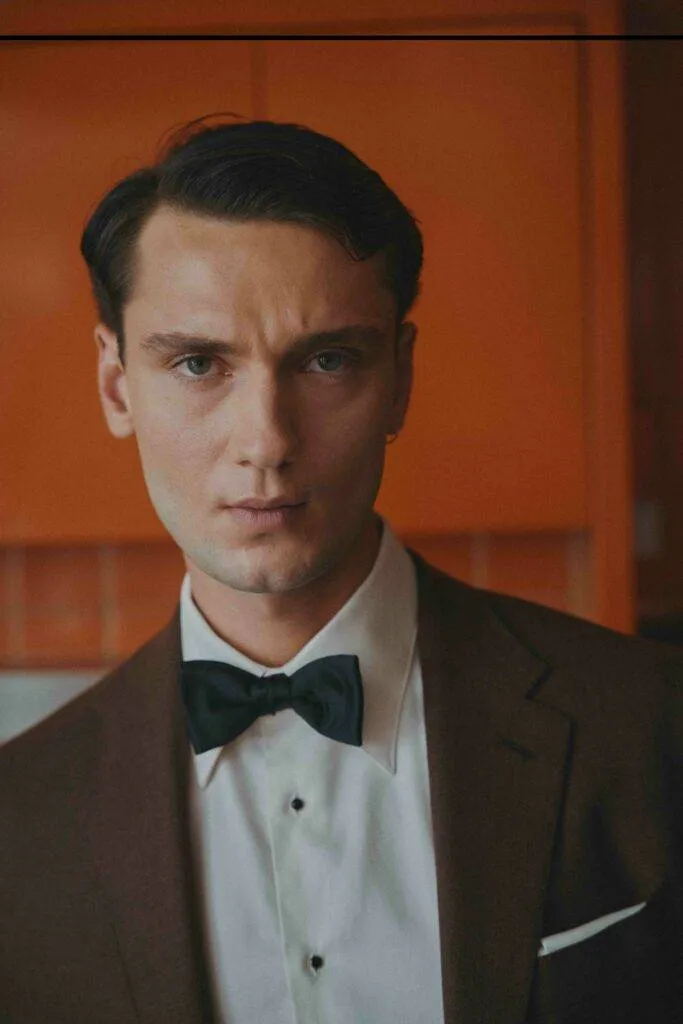 Karamellfarbenes Seiden-Woll-Sakko mit Mikrodesign — Monokel Berlin