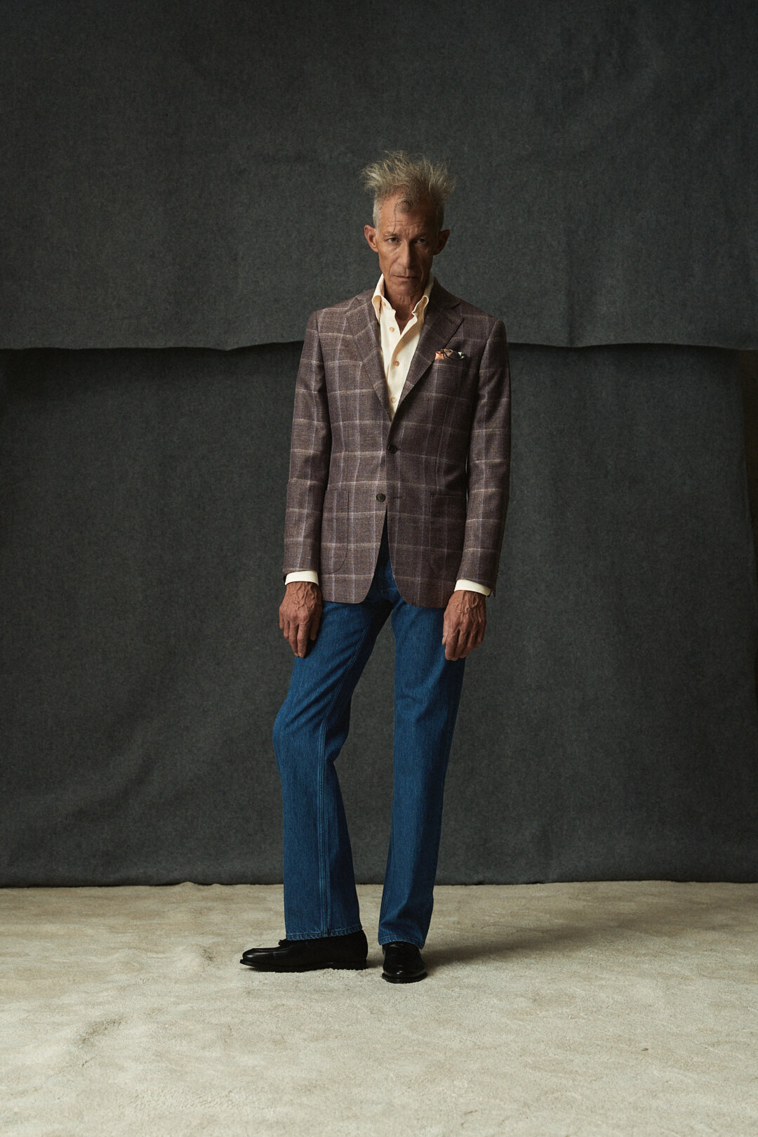 Purple Sharkskin Sakko mit Cream Flannel Hemd und Hose, Ansicht 3