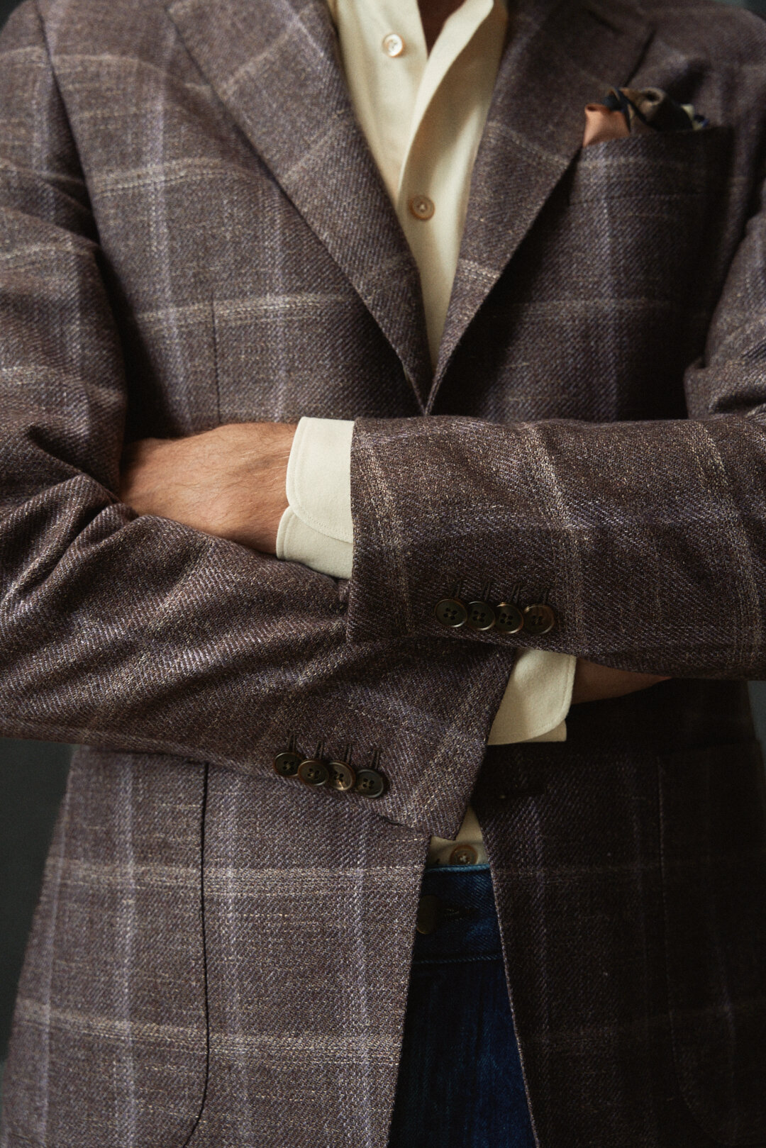 Purple Sharkskin Sakko mit Cream Flannel Hemd und Hose, Ansicht 8