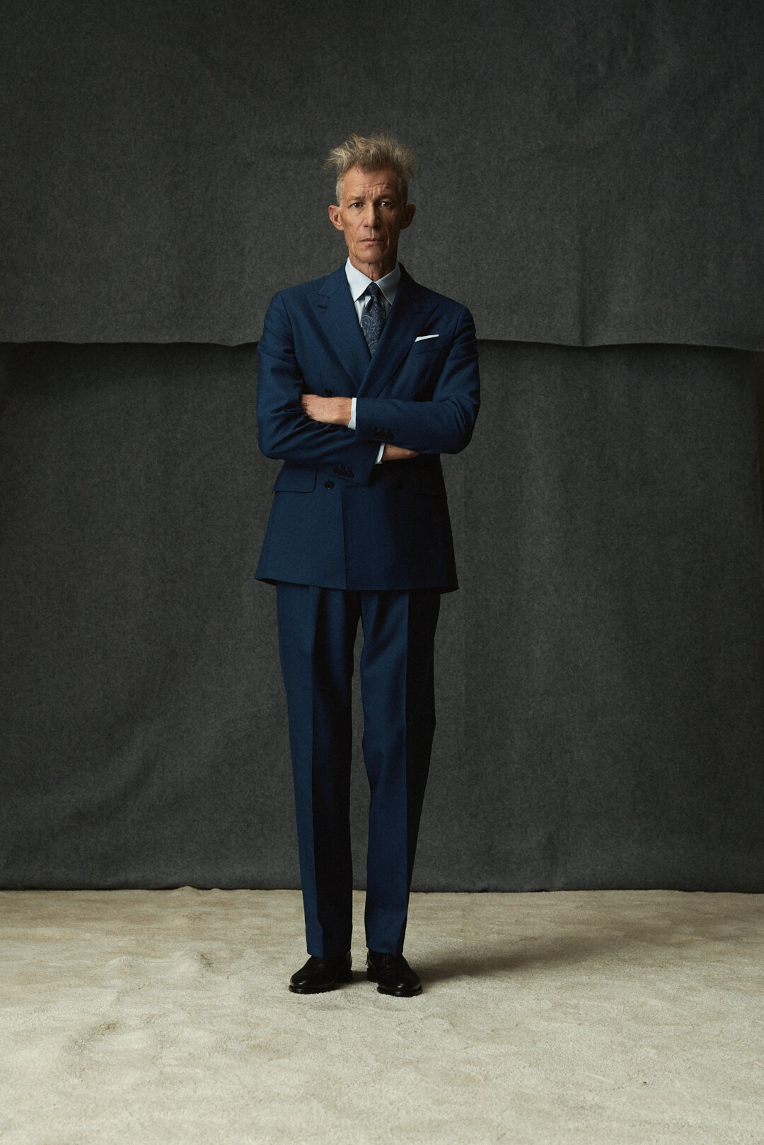 Petrol Blue Wool Double Breasted Anzug mit Light Blue Poplin Fil-A-Fil Hemd — Monokel Berlin Herbst | Winter 2026 Lookbook