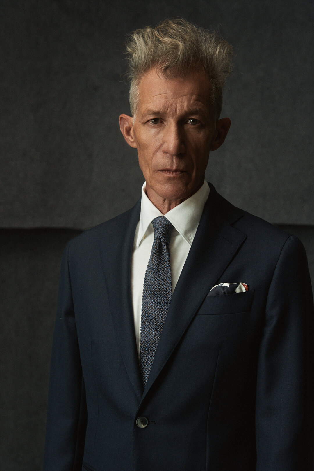 Midnight Blue Sharkskin Anzug mit White Oxford Hemd, Ansicht 8