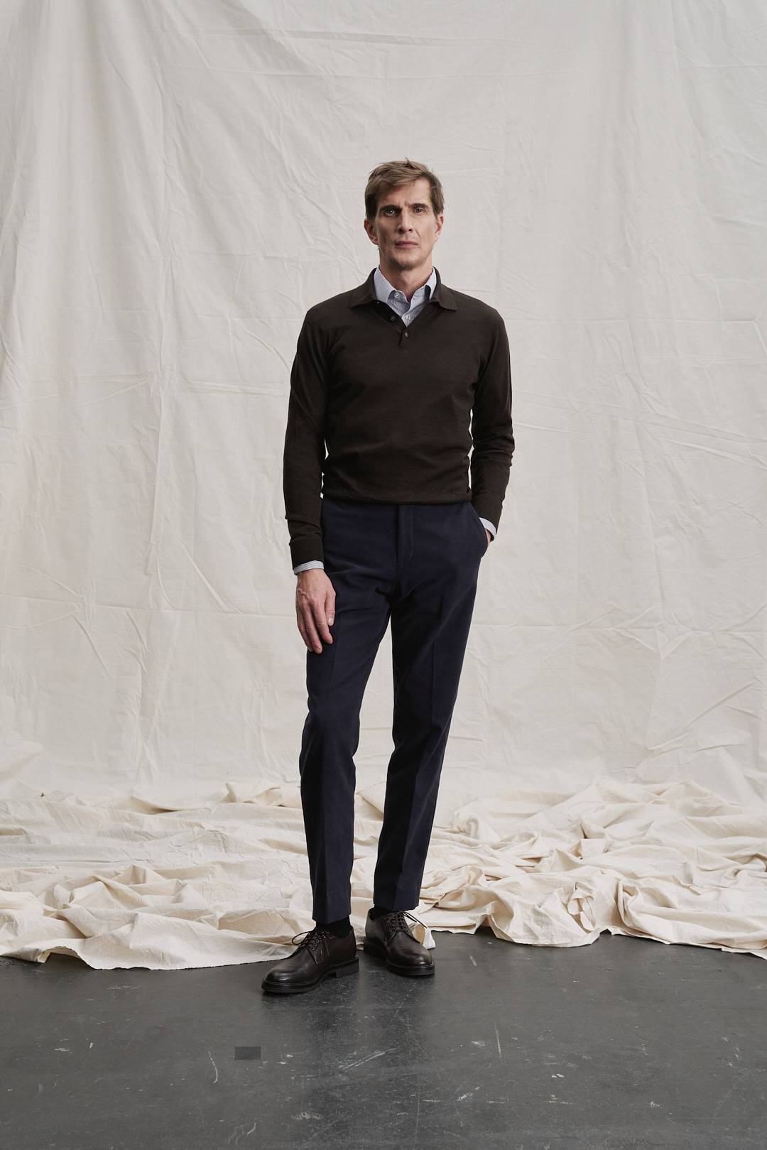 Dark Brown Merino Polo Strick — Monokel Berlin