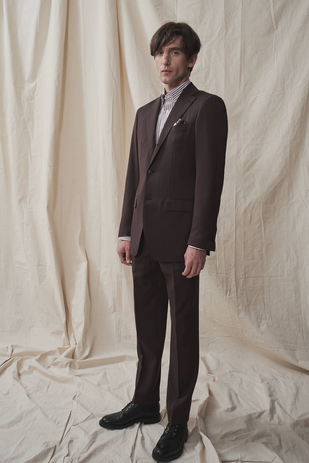 Dark Wine Solaro Maßanzug — Monokel Berlin