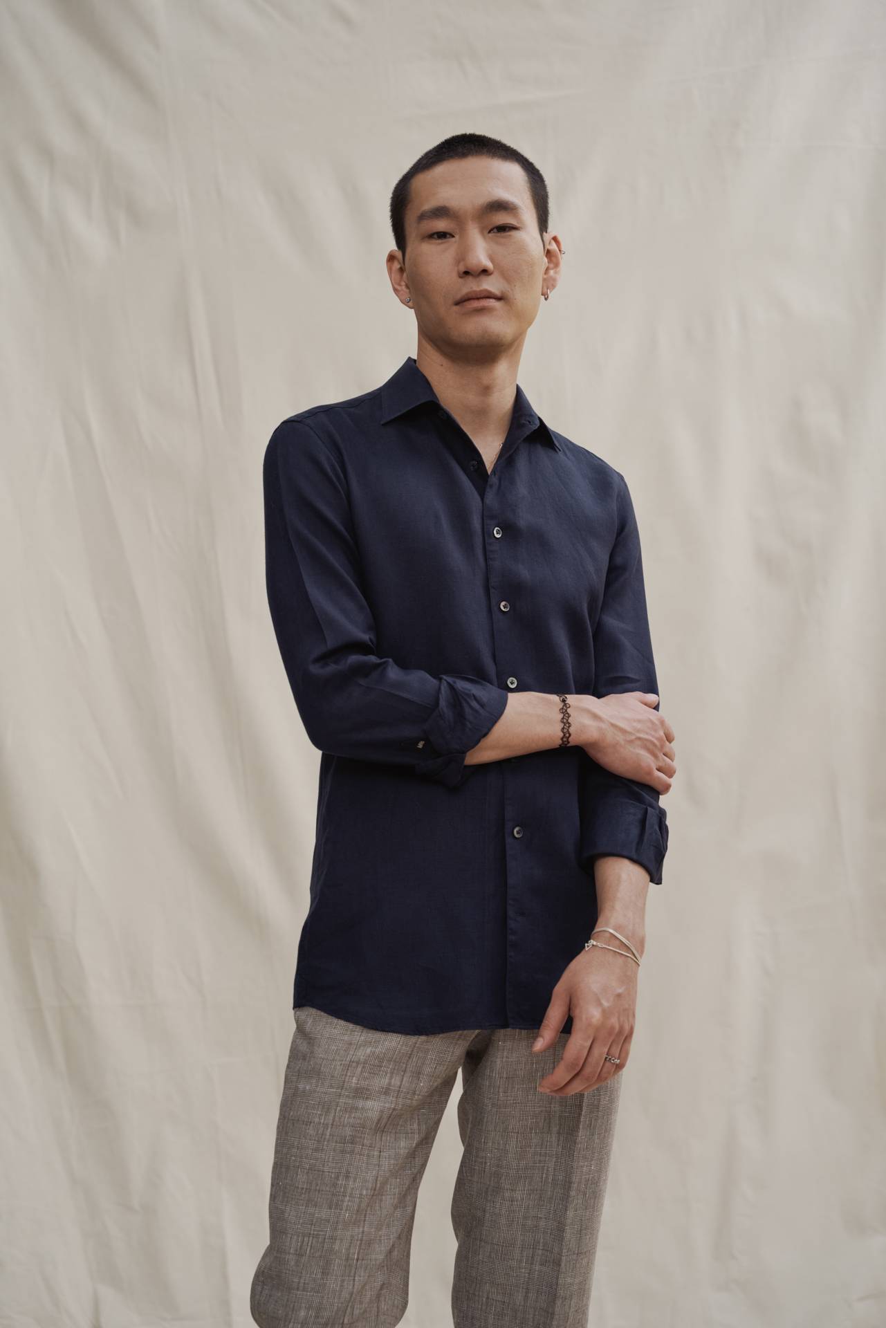 Navy blue linen Maßhemd