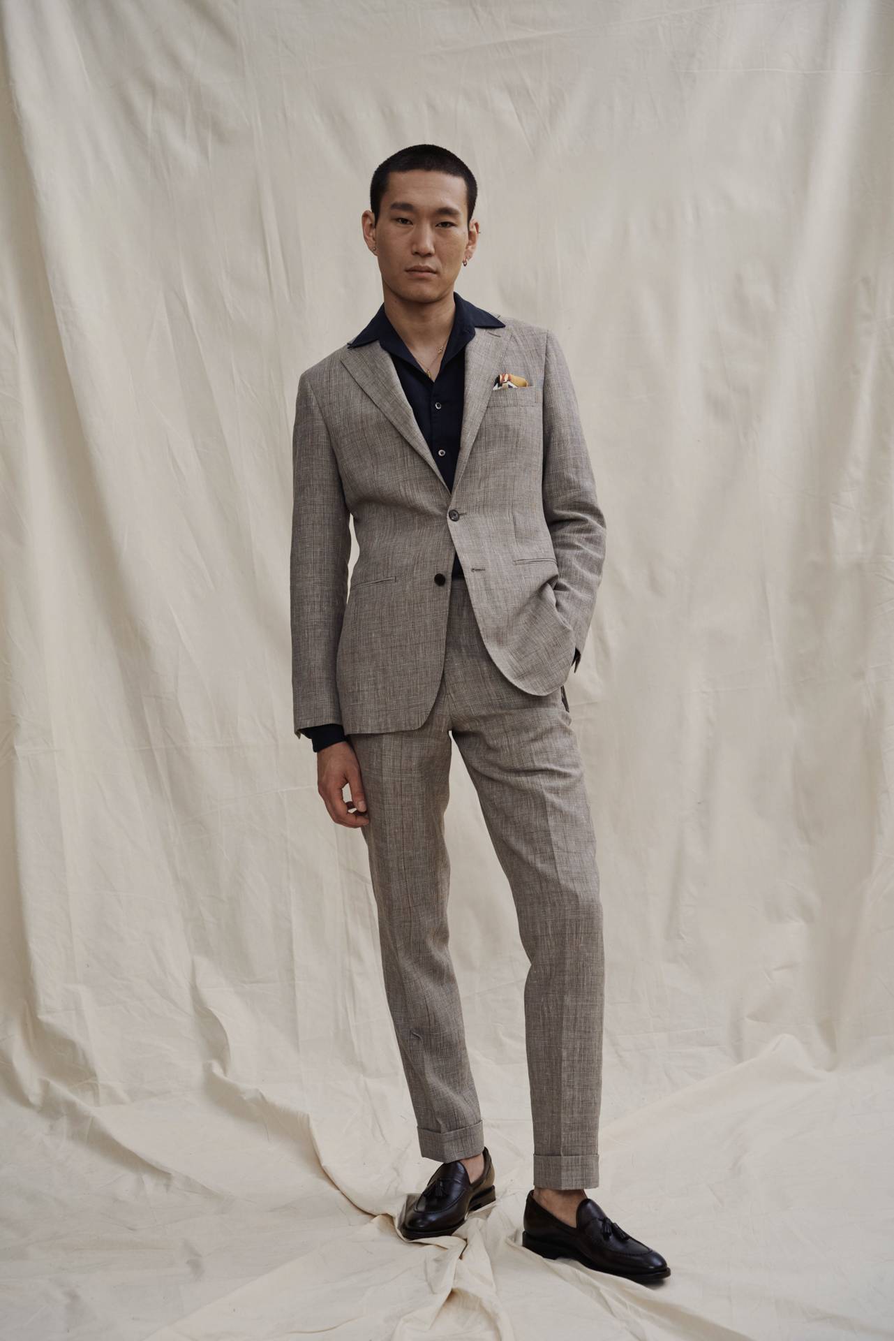 Monokel Berlin Spring Summer 2023 Lookbook Leinenhemd