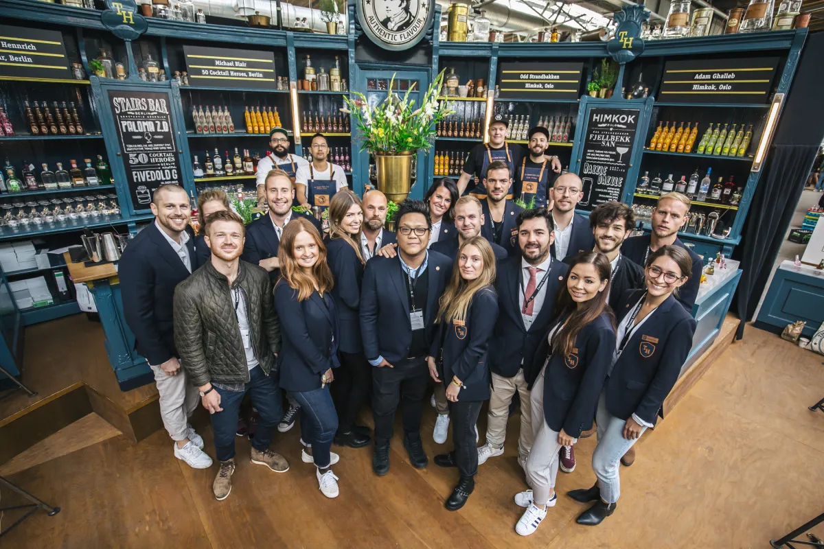 Thomas Henry Corporate Fashion Fertigstellung – Maßsakko auf der BCB Messe 2018 Berlin