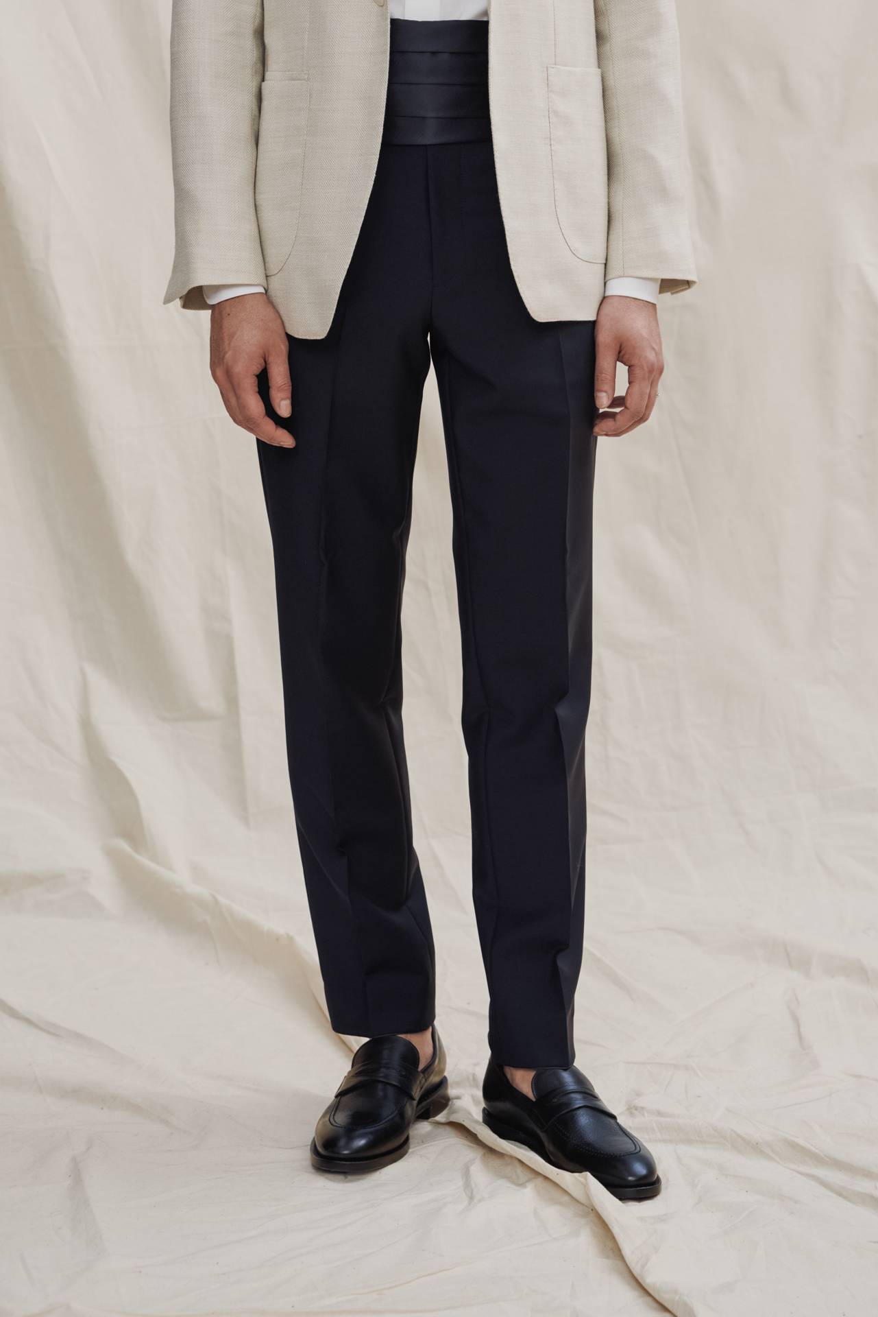 Wool-Mohair Tropical Navy Maßhose — Monokel Berlin