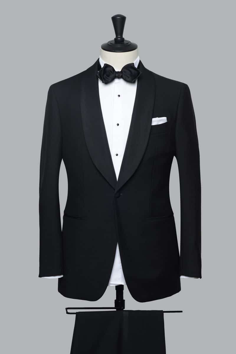 Tuxedo featuring a shaw collar